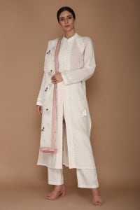 Embroidered Kurta Set By Varun Bahl