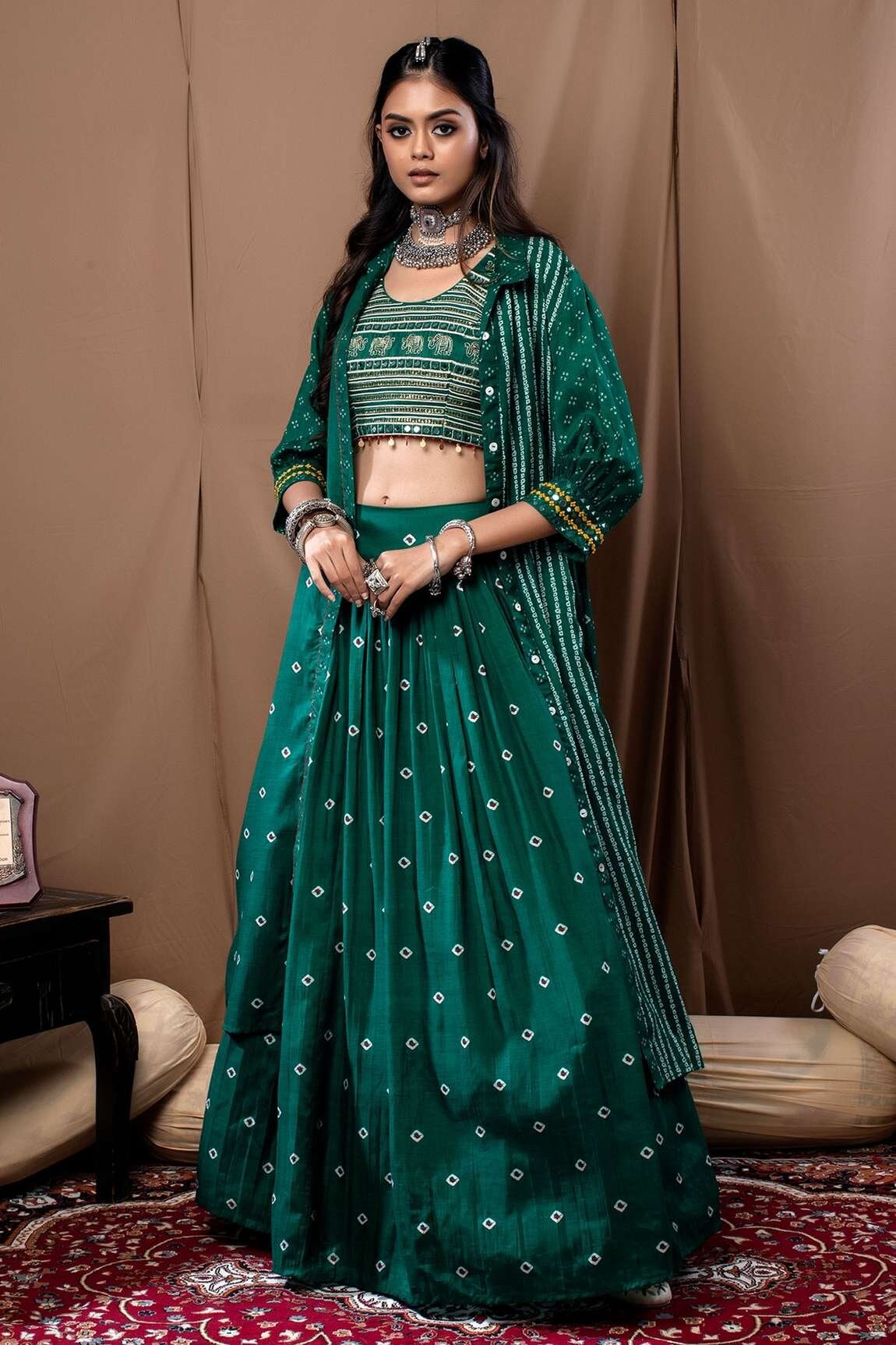 New Designer Kinjal Modi's Emerald Green Cotton Silk Bandhani Print Lehenga Set With Cape