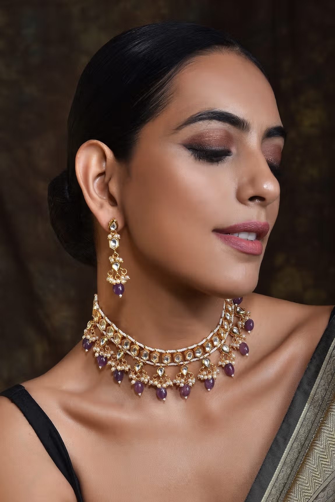 Kundan Studded Choker Jewellery Set