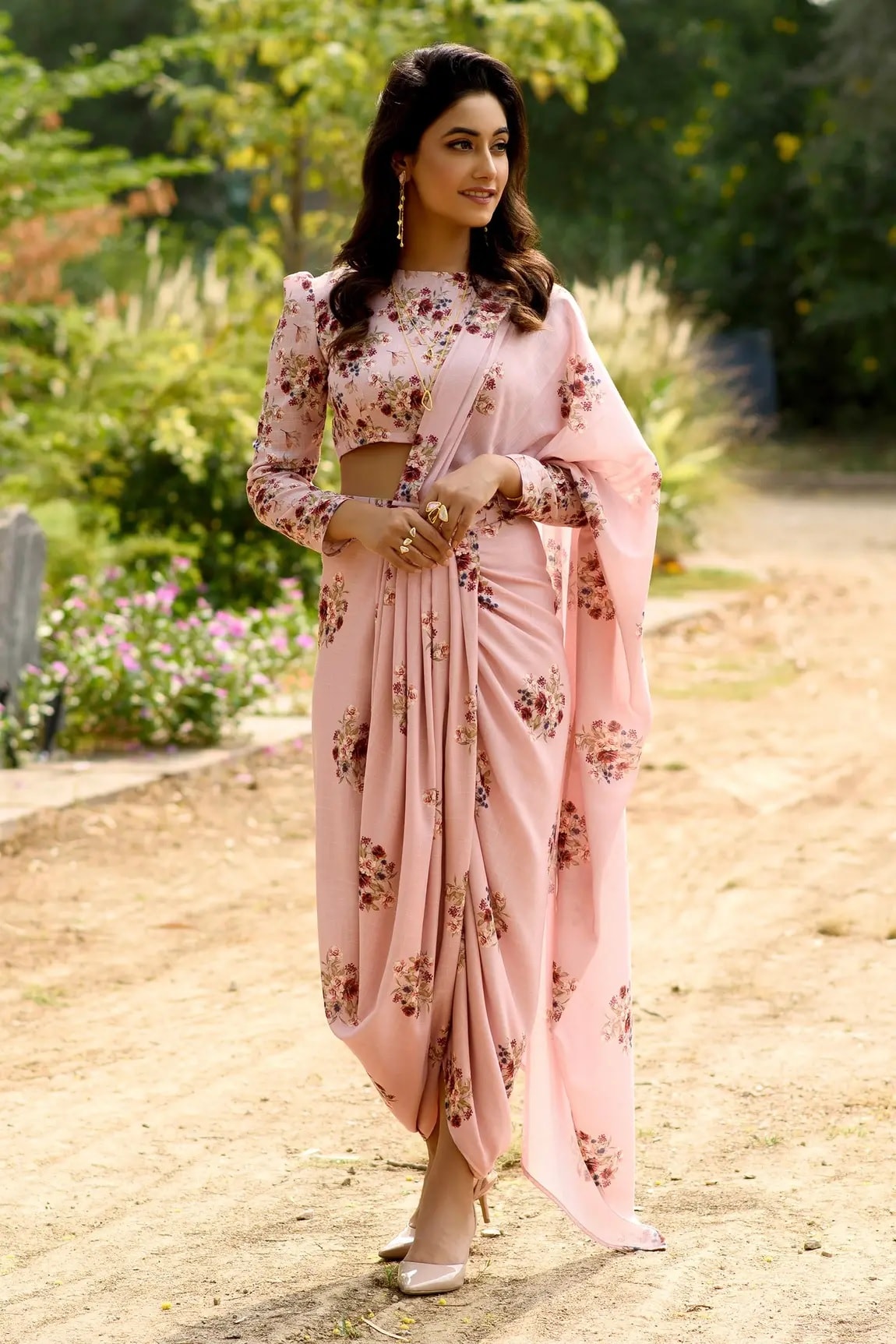 Pink Linen Pre-draped Saree With Blouse