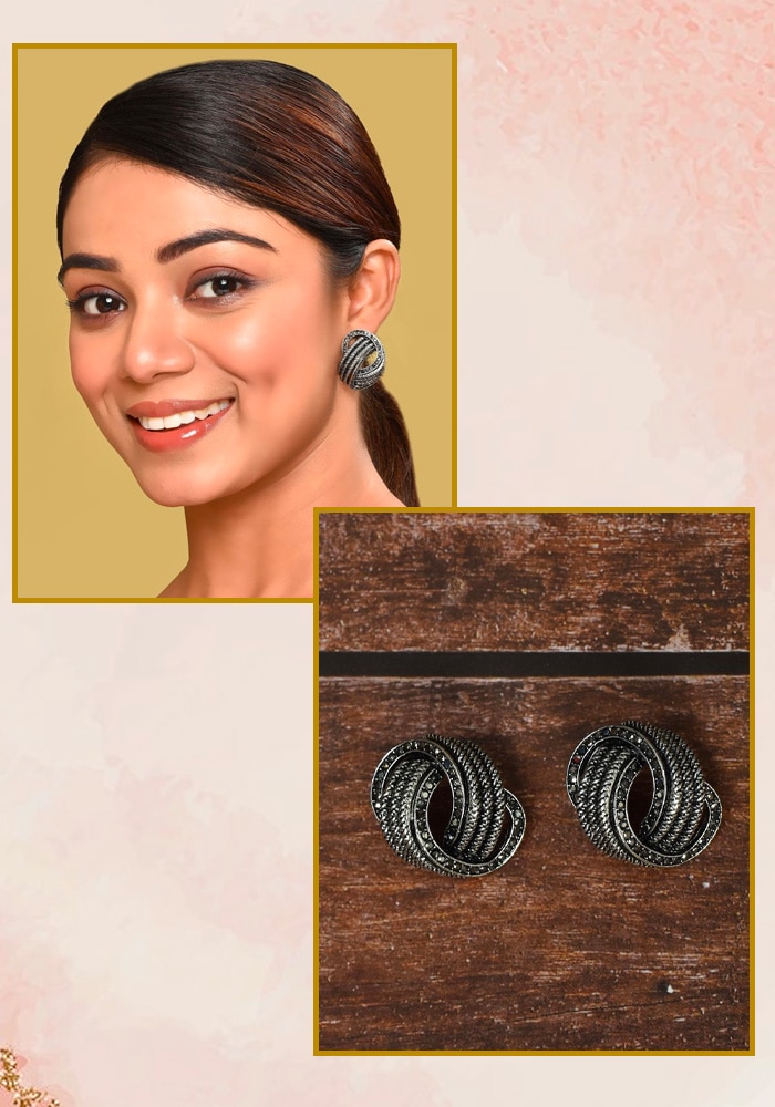 Crisscross stud earrings | Aza Fashions
