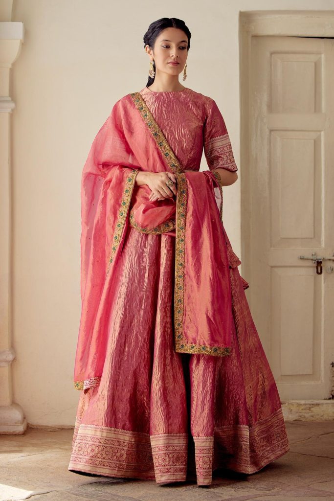 Magenta Sampadaa Tissue Woven Dupatta