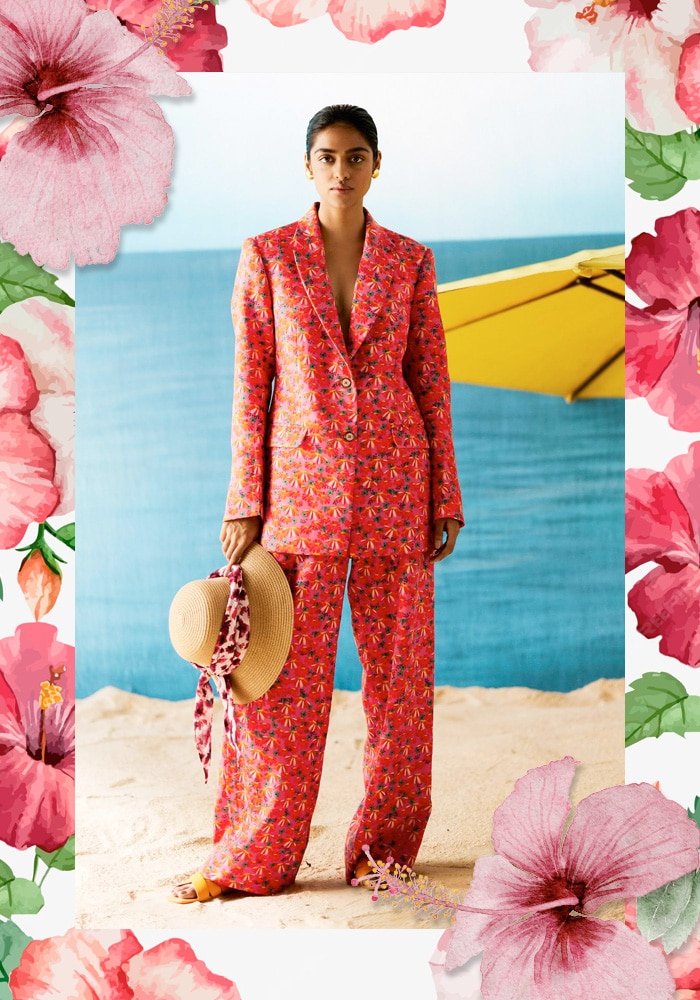 Pink Crepe Joyful Daisy Printed Blazer And Pant Set