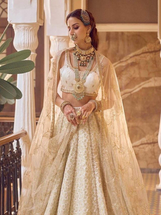 Do You Want to Mirror Parineeti’s Ecru-Toned Lehenga?