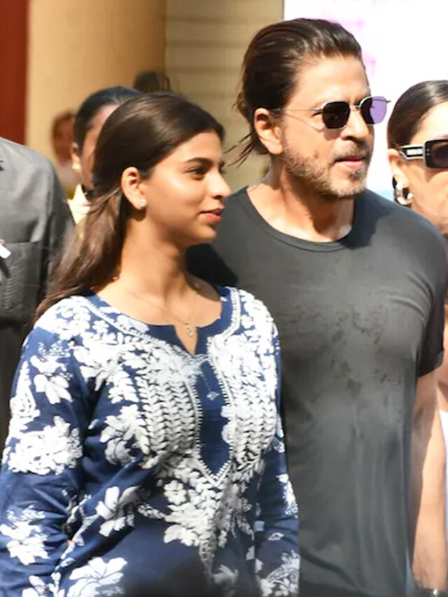 Bollywood Stars Cast Vote at Lok Sabha Elections 2024