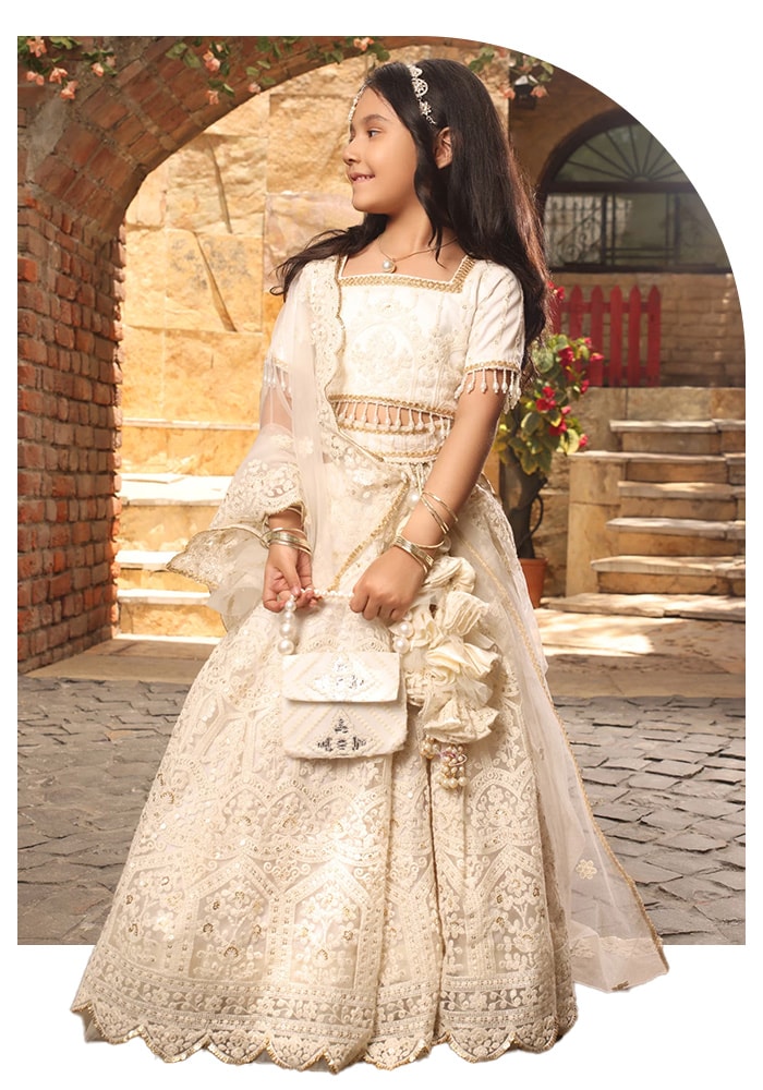 Buy Fayon Kids Lehenga Online at Aza Fashions