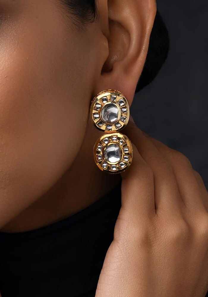 Gold kundan earrings