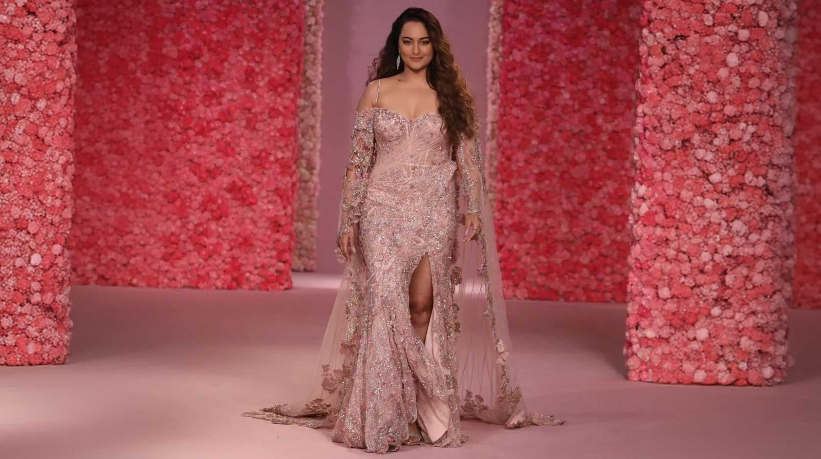 Sonakshi Sinha on the ramp