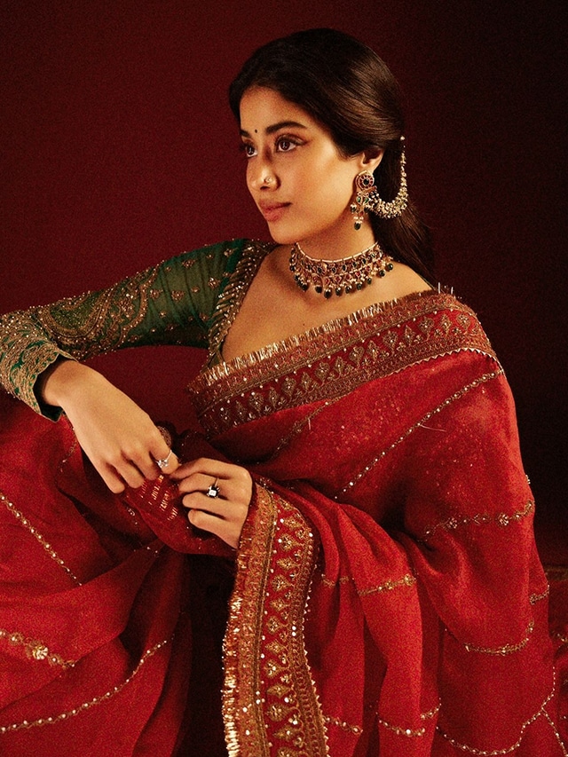 11 Traditional Janhvi Kapoor Looks Every Bride Should Bookmark